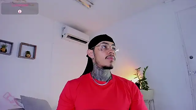 JordanSmiith  online show from 02-19-25, 08:41