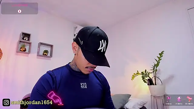 JordanSmiith  online show from 03-10-25, 08:34