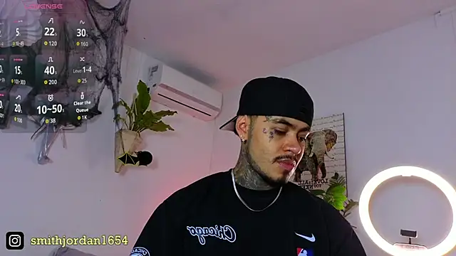 JordanSmiith  online show from 11-05-25, 09:26