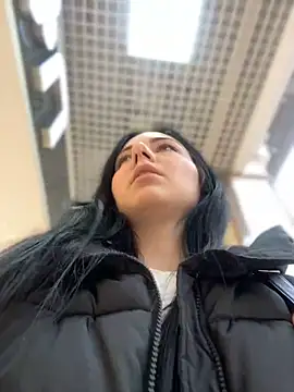 Snapshot of naughty_lucifer chatting on 12-18-24, 11:34 naughty lucifer online show from 12-18-24, 11:34