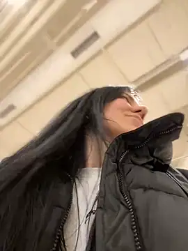 Snapshot of naughty_lucifer chatting on 01-04-25, 04:43 naughty lucifer online show from 01-04-25, 04:43