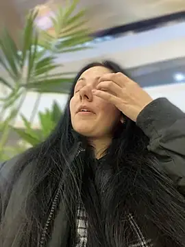 Snapshot of naughty_lucifer chatting on 01-31-25, 01:56 naughty lucifer online show from 01-31-25, 01:56