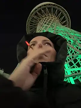 Snapshot of naughty_lucifer chatting on 02-27-25, 04:53 naughty lucifer online show from 02-27-25, 04:53