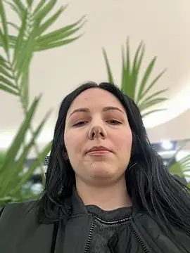 Snapshot of naughty_lucifer chatting on 03-07-25, 05:17 naughty lucifer online show from 03-07-25, 05:17