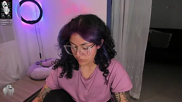 witchviolet online show from 01-24-25, 12:52