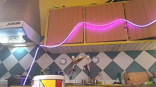 Jony Marta online show from 11-15-25, 05:42