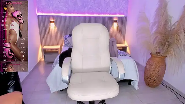 Antonella Grayy online show from 02-01-25, 10:59