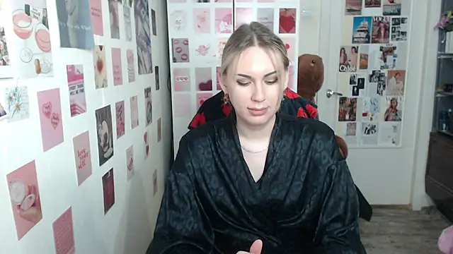 CapriScorpion online show from 02-12-25, 01:37