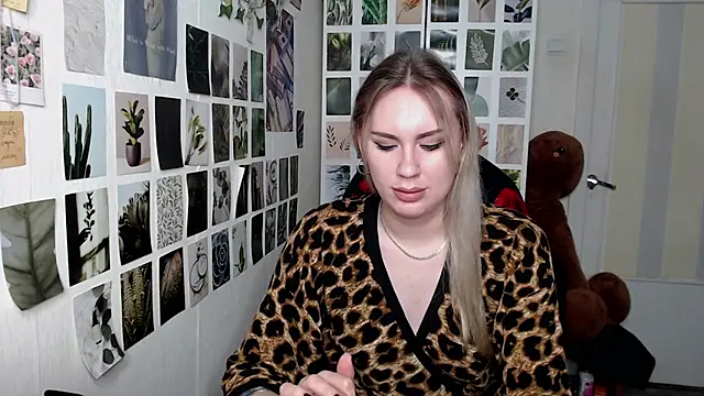 CapriScorpion online show from 09-14-25, 11:53