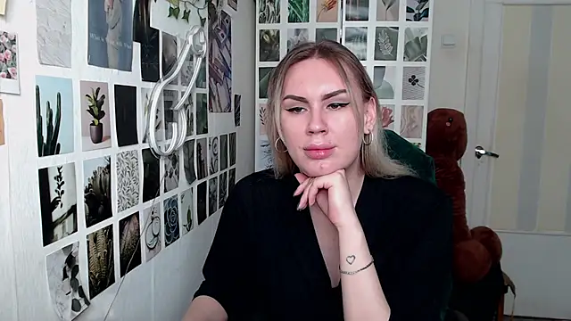 CapriScorpion online show from 09-30-25, 10:53