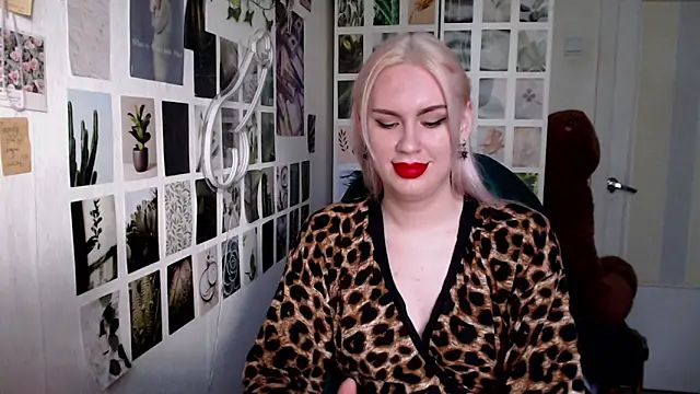 CapriScorpion online show from 10-08-25, 11:52