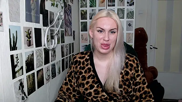 CapriScorpion online show from 10-13-25, 11:43