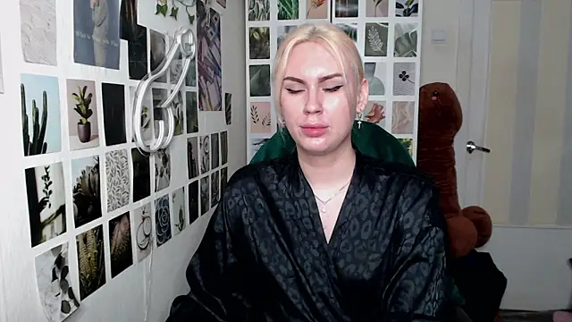 CapriScorpion online show from 10-15-25, 12:16