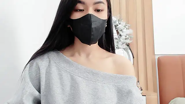 Lita-Julia online show from 01-16-25, 03:23