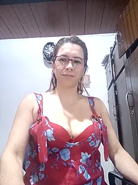 Snapshot of mademonsexy chatting on 02-11-25, 11:44 mademonsexy online show from 02-11-25, 11:44