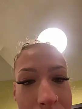 Leyladieistso47 online show from 01-07-25, 11:03