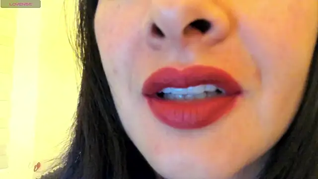 queen fetish online show from 09-29-25, 10:20