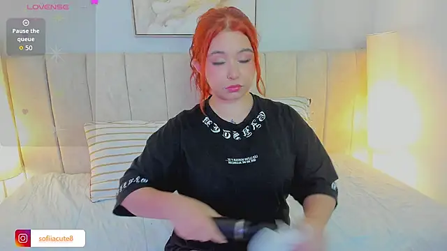 Snapshot of Atenea_cuteee chatting on 12-04-25, 02:10 Atenea cuteee online show from 12-04-25, 02:10