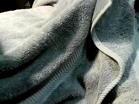 Snapshot of dedooelgrande chatting on 11-11-25, 06:13 dedooelgrande online show from 11-11-25, 06:13