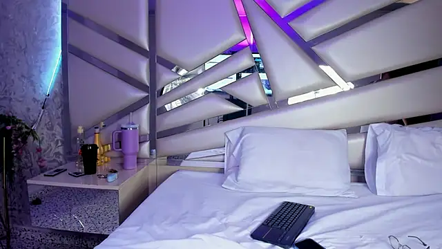 Miia002 online show from 03-20-25, 08:40