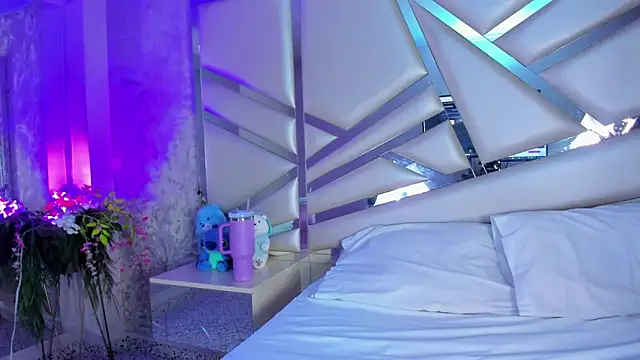 Miia002 online show from 04-16-26, 11:40