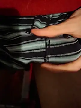 FreezingTie850 online show from 04-05-26, 09:12