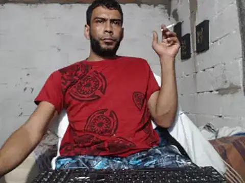 Snapshot of erik_alexander chatting on 01-19-25, 04:12 erik alexander online show from 01-19-25, 04:12