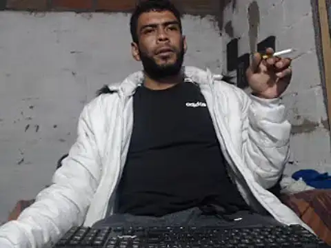 Snapshot of erik_alexander chatting on 01-22-25, 06:20 erik alexander online show from 01-22-25, 06:20