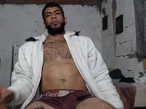 Snapshot of erik_alexander chatting on 01-27-25, 04:20 erik alexander online show from 01-27-25, 04:20