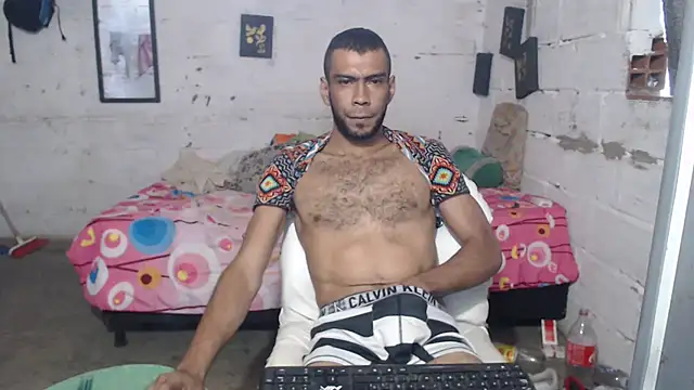 Snapshot of erik_alexander chatting on 11-21-25, 10:08 erik alexander online show from 11-21-25, 10:08