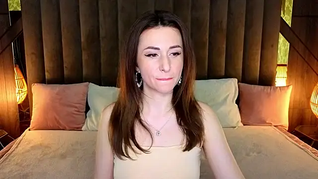 Snapshot of KimmmLi chatting on 10-08-25, 01:09 KimmmLi online show from 10-08-25, 01:09