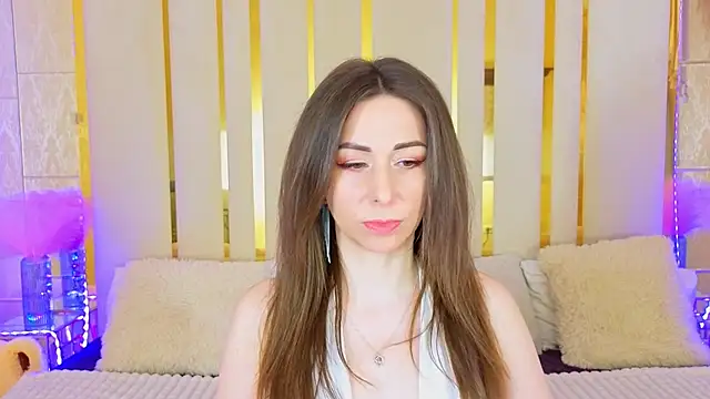 KimmmLi online show from 04-18-26, 06:06