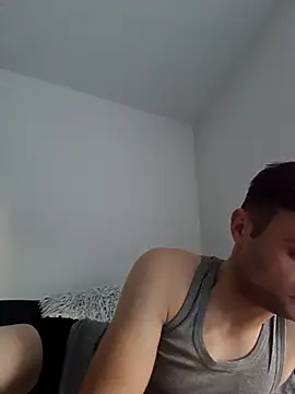 suarez1235 online show from 10-30-25, 03:57