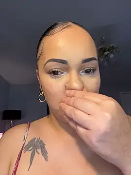 Snapshot of DestineeJayde chatting on 01-18-26, 04:49 DestineeJayde online show from 01-18-26, 04:49