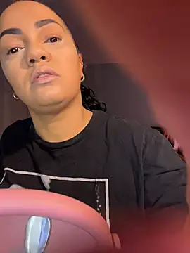 Snapshot of DestineeJayde chatting on 02-24-26, 04:10 DestineeJayde online show from 02-24-26, 04:10