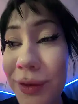 RollingGirls online show from 03-09-25, 05:39