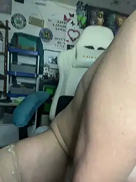 TrenaAnne online show from 03-06-25, 11:31