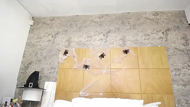 Snapshot of JainaRogers chatting on 10-30-25, 05:24 JainaRogers online show from 10-30-25, 05:24