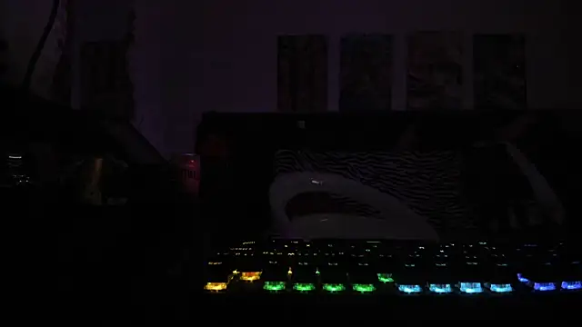 Snapshot of Sisoyalejo420 chatting on 12-04-25, 02:37 Sisoyalejo420 online show from 12-04-25, 02:37