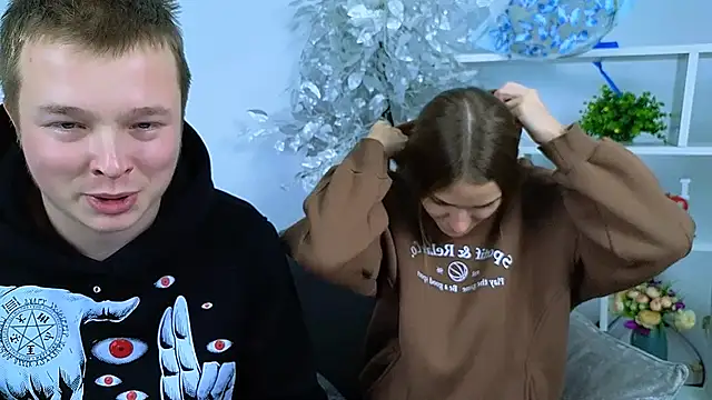 Snapshot of _Olli__Stiw_ chatting on 11-13-25, 09:08 Olli Stiw online show from 11-13-25, 09:08