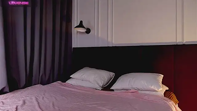 Beatrica Klein online show from 02-17-25, 03:31