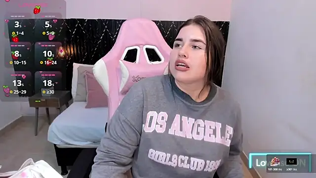 Aabby lee online show from 11-18-25, 07:51