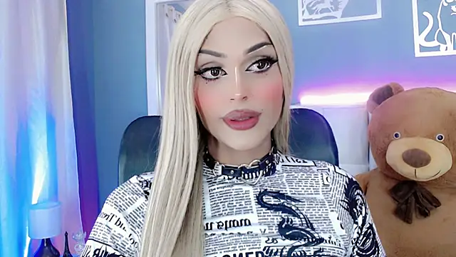 Snapshot of amal_baddell chatting on 01-22-25, 06:20 amal baddell online show from 01-22-25, 06:20