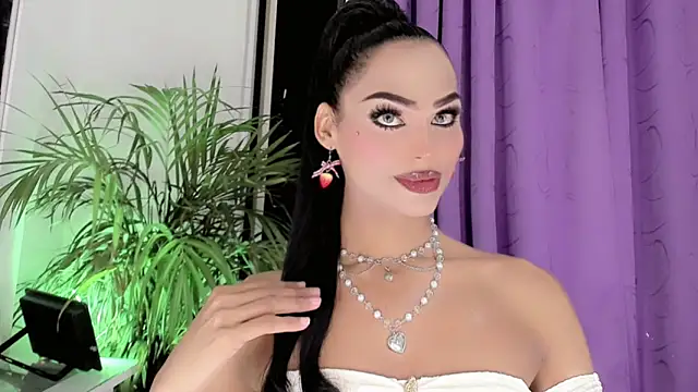 Snapshot of amal_baddell chatting on 06-11-26, 09:29 amal baddell online show from 06-11-26, 09:29