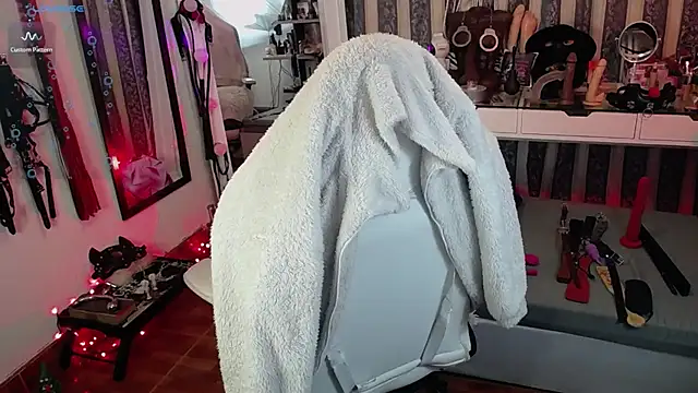 Snapshot of Ariadna_Carters1 chatting on 02-24-25, 11:41 Ariadna Carters1 online show from 02-24-25, 11:41