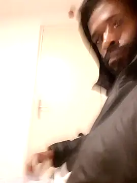 Snapshot of patrickfc_ chatting on 09-29-25, 08:57 patrickfc online show from 09-29-25, 08:57