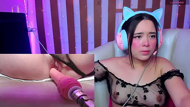 Snapshot of Ashley_sa chatting on 01-20-25, 11:43 Ashley sa online show from 01-20-25, 11:43