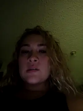 Sara smiiith211 online show from 12-13-25, 11:10