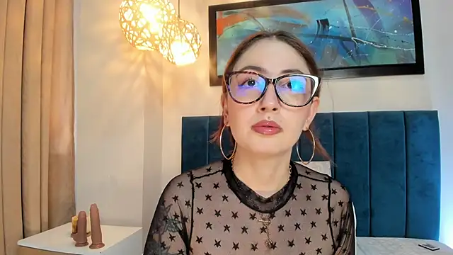 Emilywatsonn online show from 01-17-26, 06:00