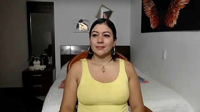 EmilyPeytonn online show from 02-25-25, 10:15